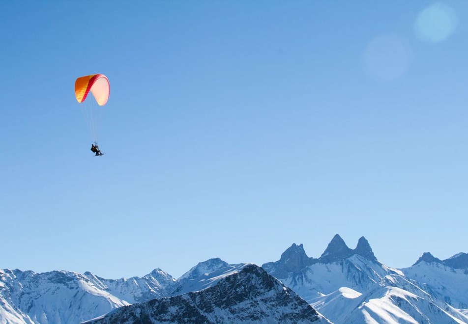 La Toussuire Ski Resort (©clic-clac photo) - Paragliding