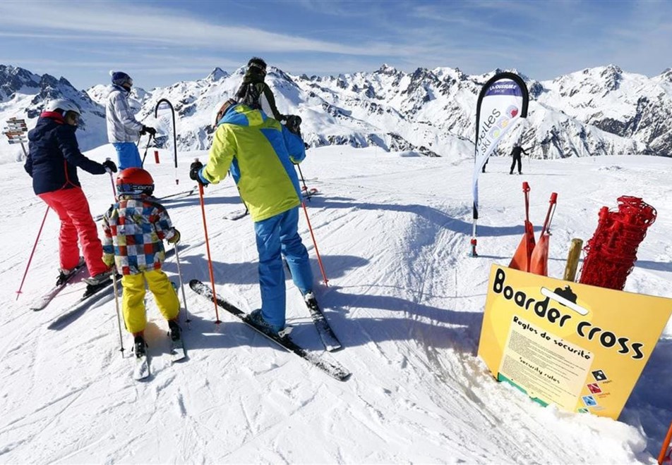 La Toussuire Ski Resort - Boarder cross