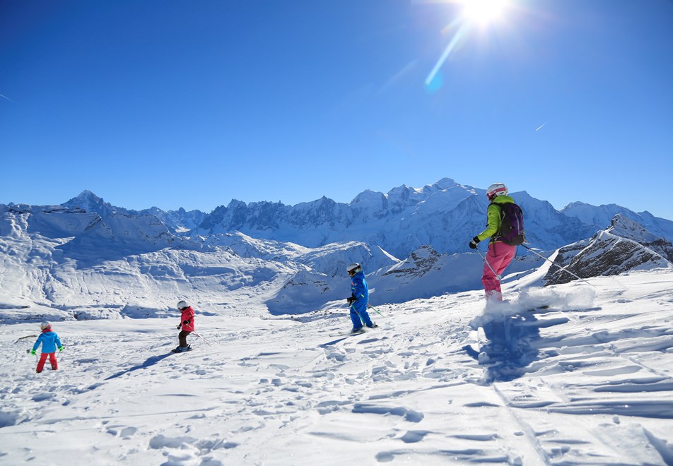 Flaine Ski Resort - Family skiing (©M.Dalmasso)