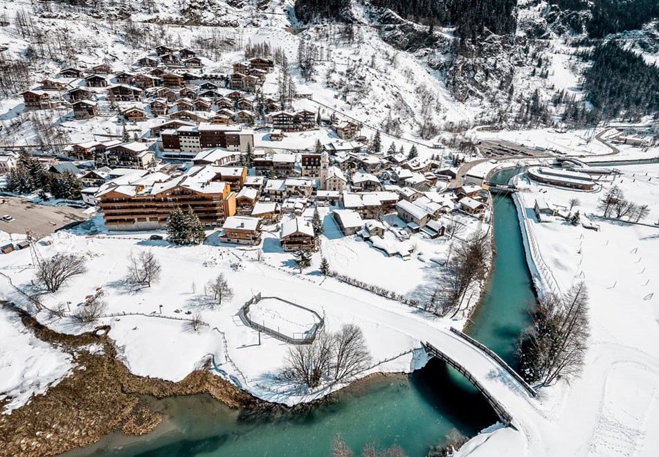 Tignes les Brevieres in Winter (©AndyParant)