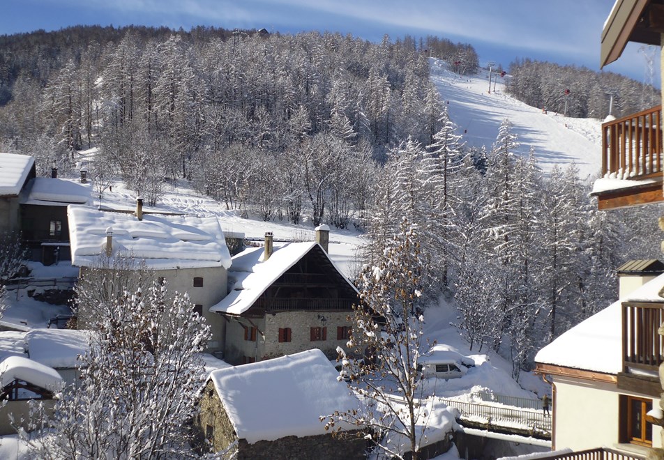 Serre Chevalier Chantemerle Ski Village