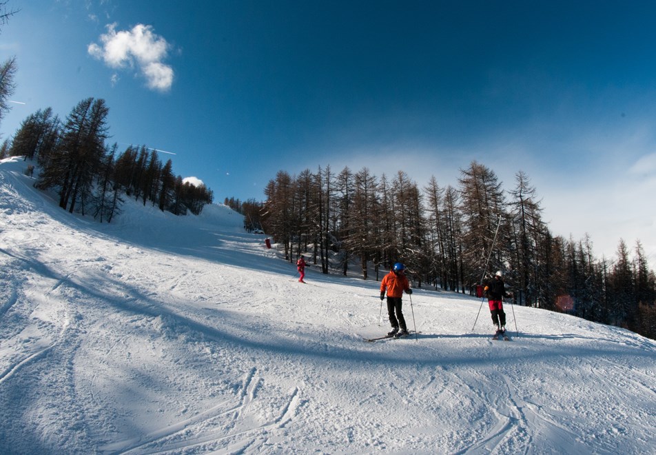 Skiing in Serre Chevalier © (Fabrice Moley) 