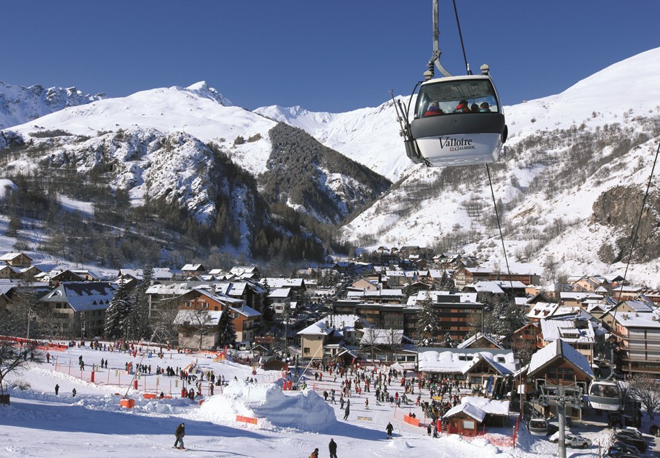 Valloire Ski Village © (B Grange)