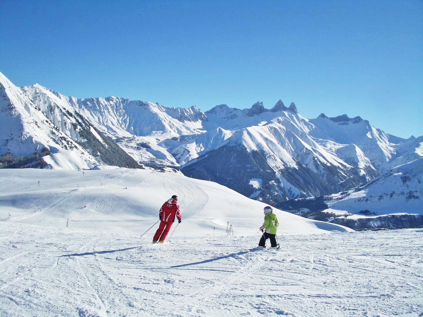 St Jean d'Arves Skiing Holidays Ski Apartments Peak Retreats