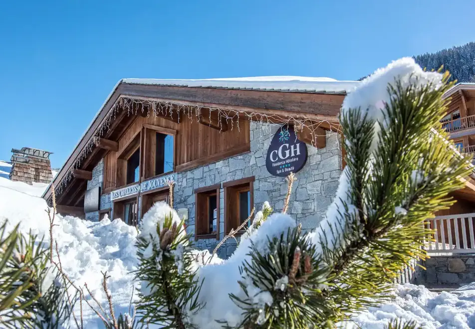 Les Chalets du Jouvence, Les Carroz (self catered apartments) - Main building