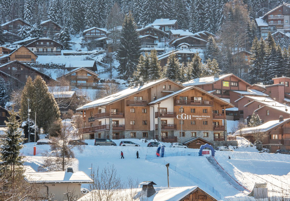 Les Chalets du Jouvence, Les Carroz (self catered apartments) - Belle Piste building