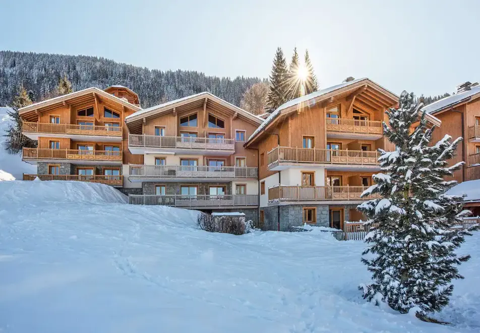 Les Chalets du Jouvence, Les Carroz (self catered apartments) - Main building