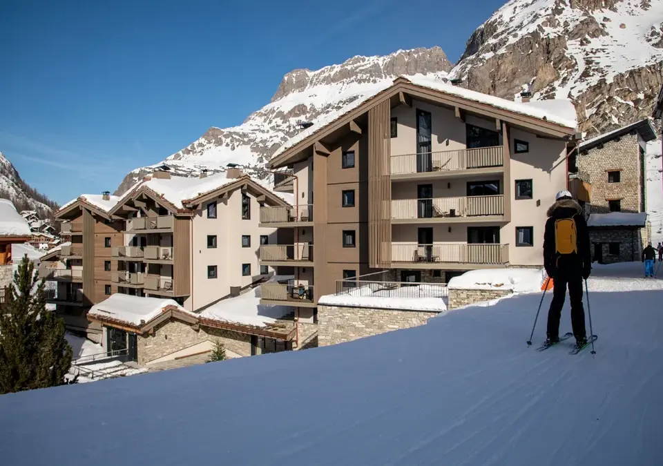 Izia-Val d'Isere-Exterior (9) (1).webp