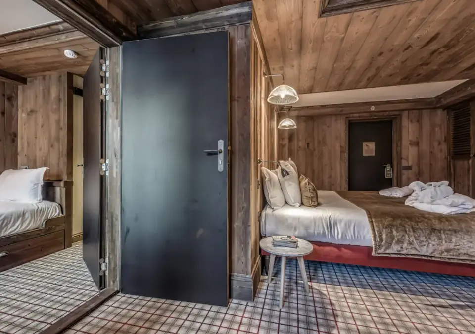 Hotel Le Val d'Isere-Val d'Isere-Quintuple (andyparant) (3).webp