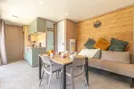 Camping La Buidonnière, Aussois-Chalet 4 pers (1).webp
