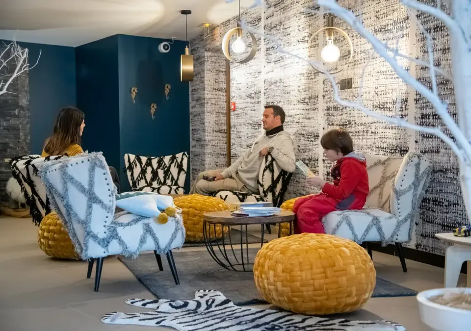 Montana Plein Sud-Val Thorens-Reception lounge (1).webp