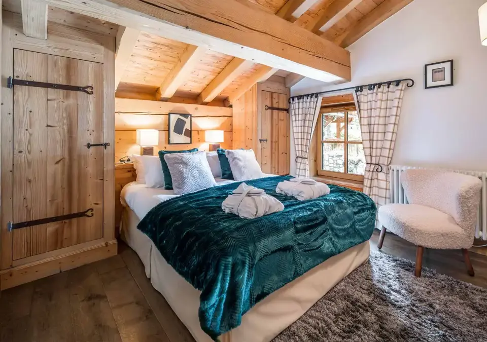 Chalet Davos-Val d'Isere (3).webp