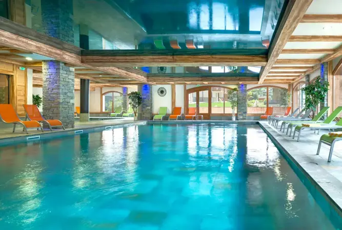 Les Chalets d'Angele-Chatel-Indoor pool (2).webp