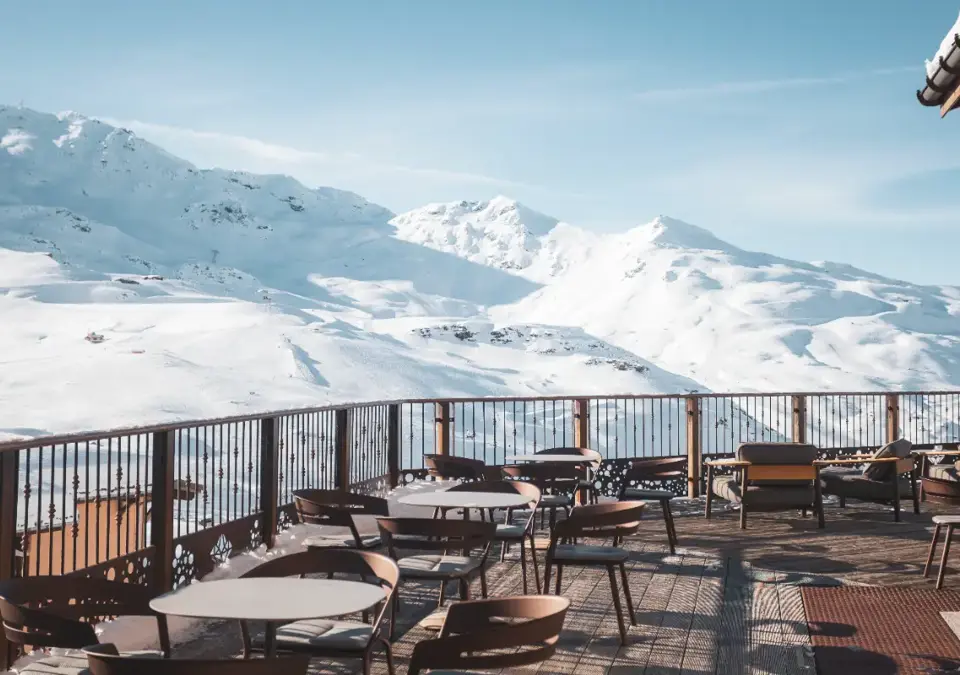 Koh-I Nor-Val Thorens-Terrace (©Norman Giry) (2).webp
