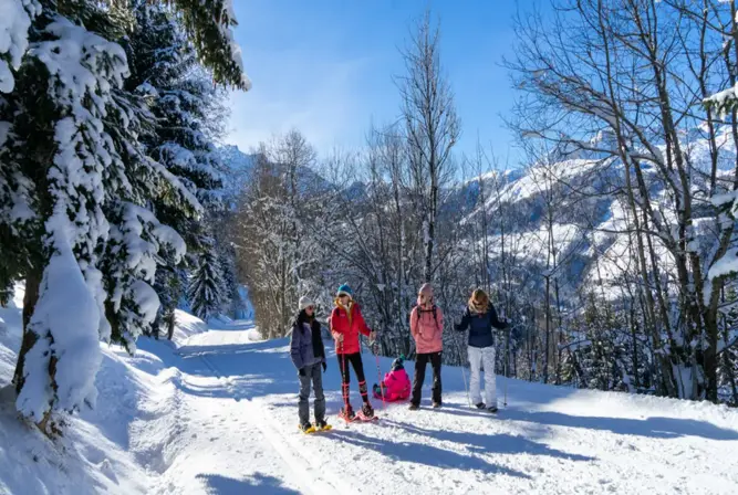 Valmorel snowshoeing.webp