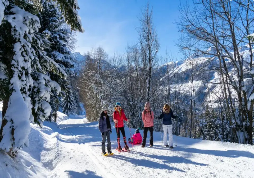 Valmorel snowshoeing.webp