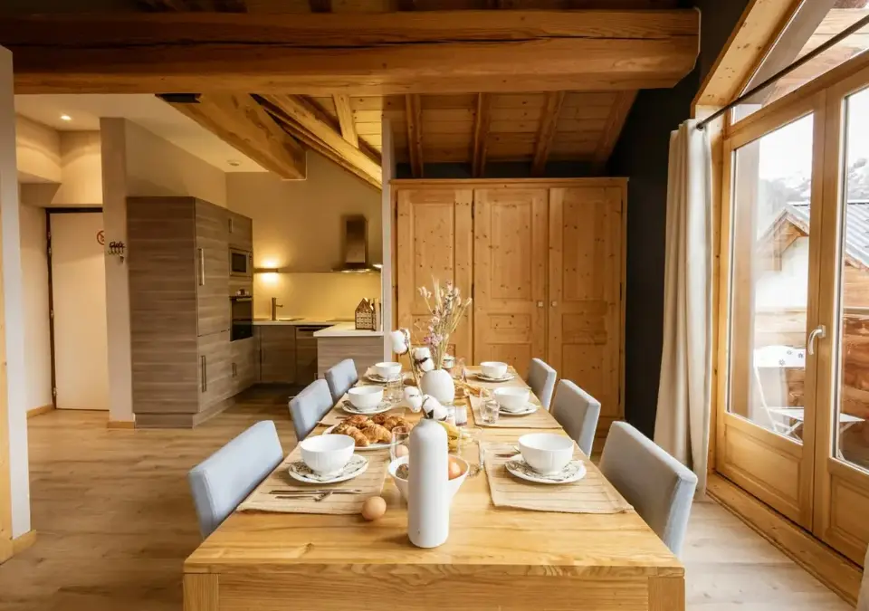 Adrien-Valloire-Apt 8 (6).webp
