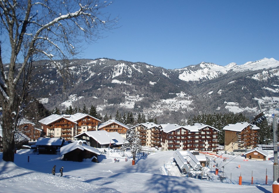 Morillon Ski Village