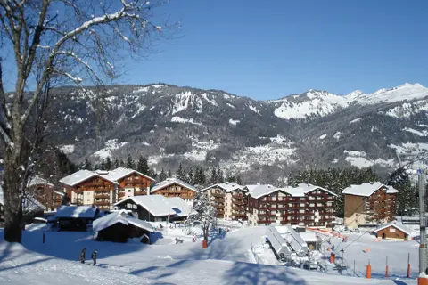 Morillon Ski Village