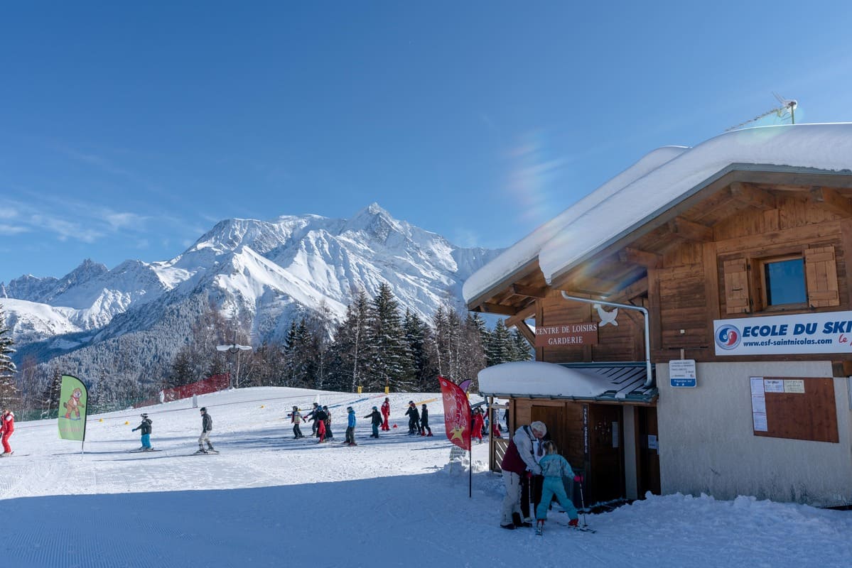St Nicolas de Veroce Skiing Holidays Peak Retreats