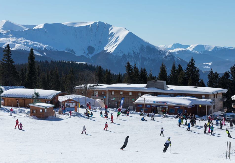 Les Villages du Bachat, Chamrousse (self catered apartments) - Right on slopes
