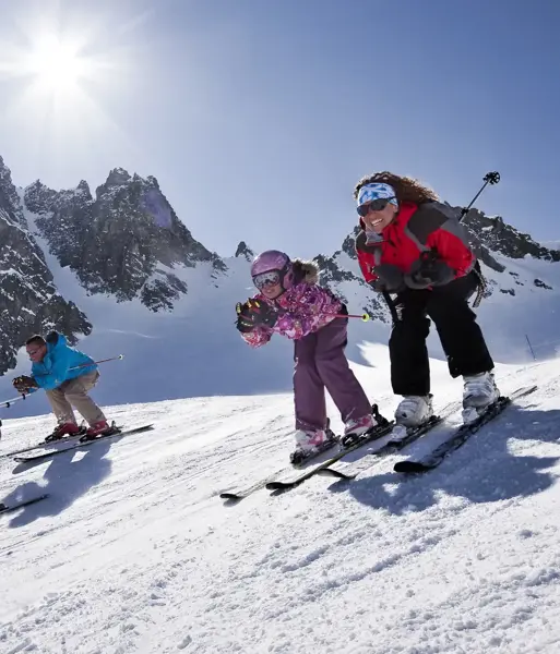 Tignes Family Ski 2400x1600.jpg