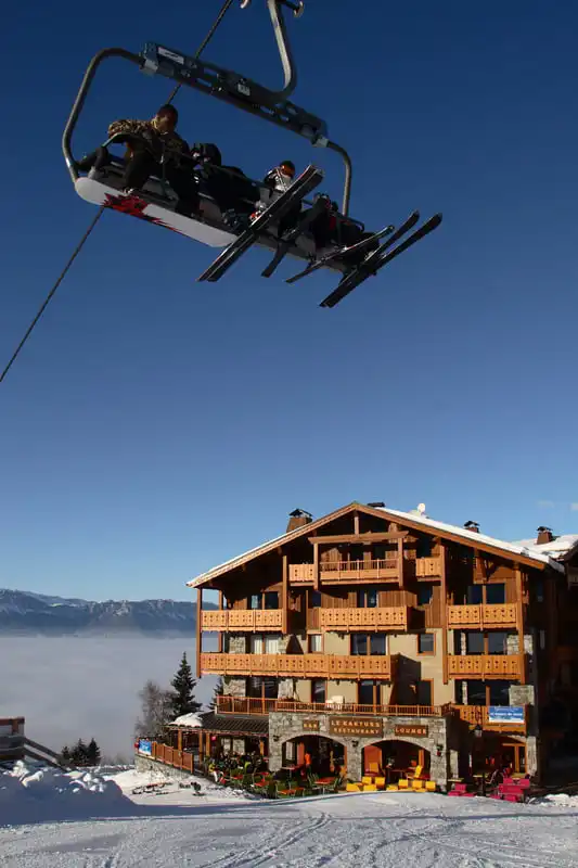 Les Granges des 7 Laux, Les 7 Laux (self catered apartments) - Ski-in Ski-out