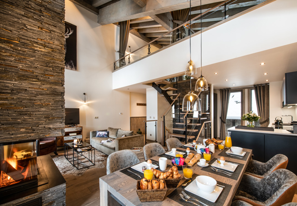 Yellowstone Lodge, La Tania (self catered chalet) - Chalet 2