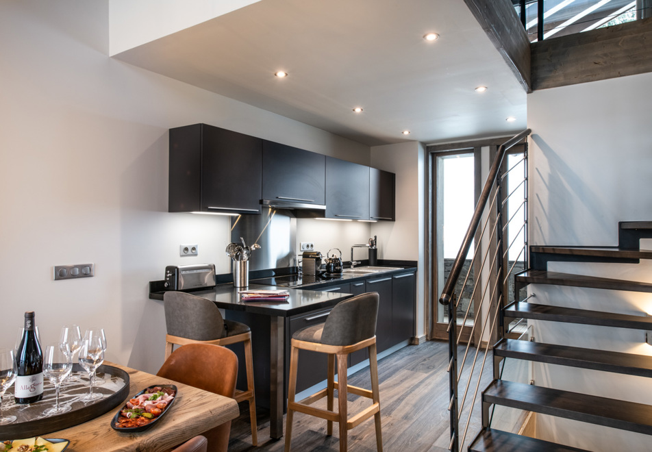 Yellowstone Lodge, La Tania (self catered chalet) - Chalet 3