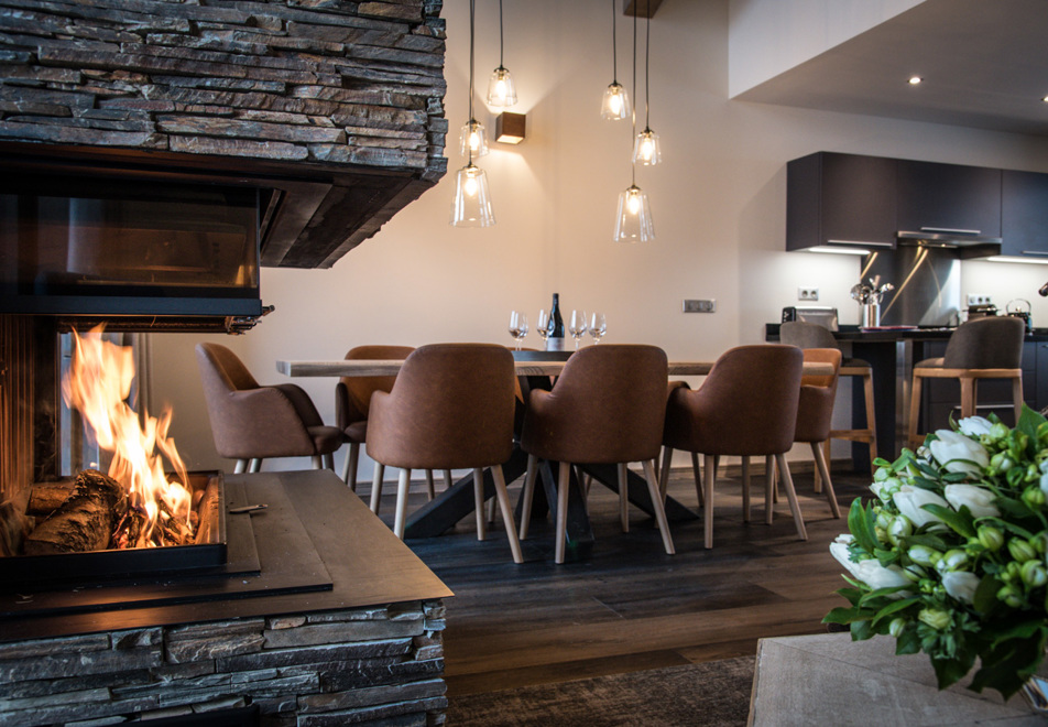 Yellowstone Lodge, La Tania (self catered chalet) - Chalet 3