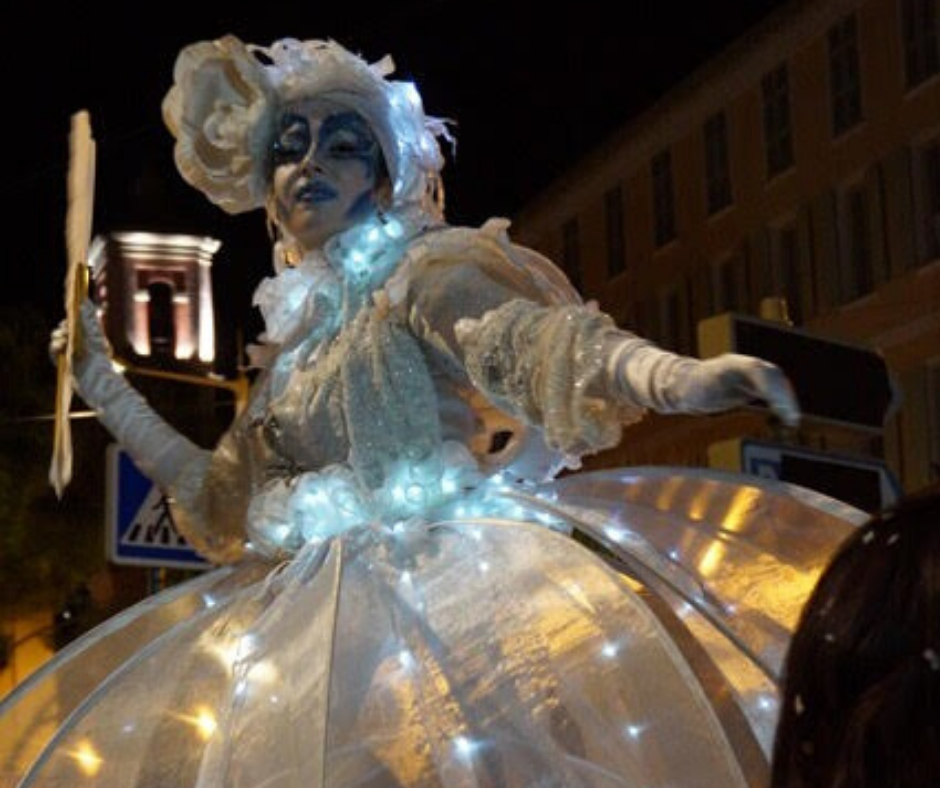 Le Grand Bornand White Shadows angels parade.png
