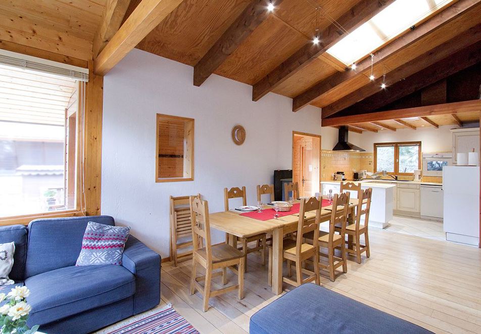 Jon, Les 2 Alpes (self catered chalet) - Open plan living