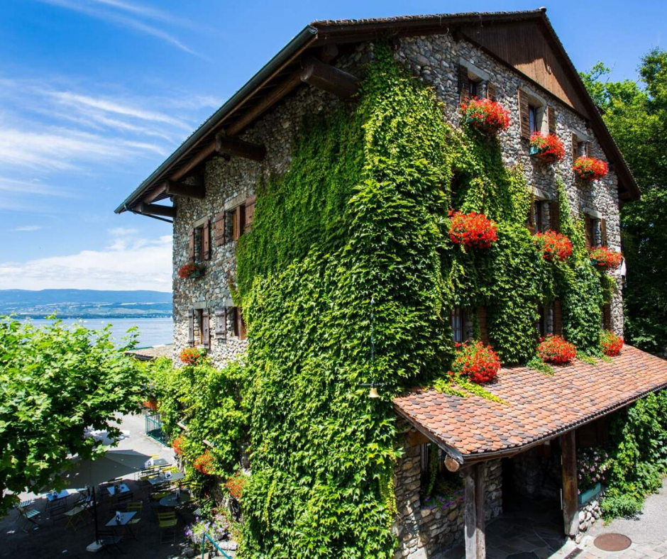 Restaurant du Port Yvoire on lake Geneva