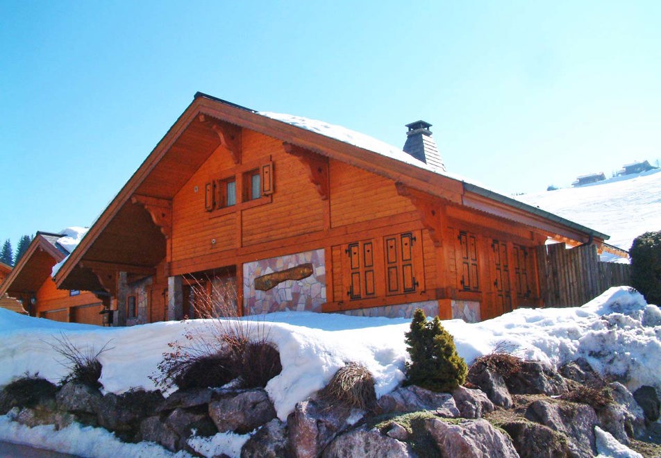 Mize, Les Gets (self catered chalet)