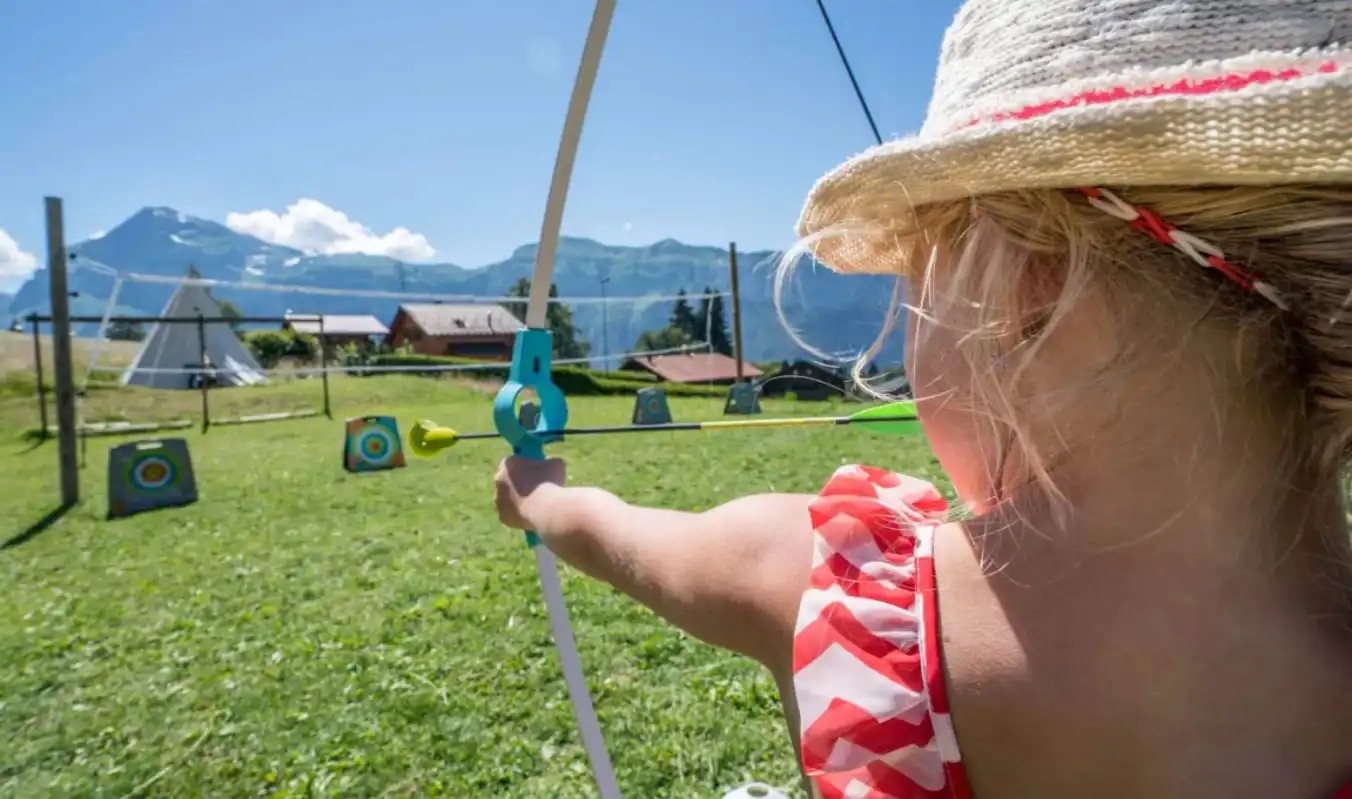 Les Carroz Village - Archery