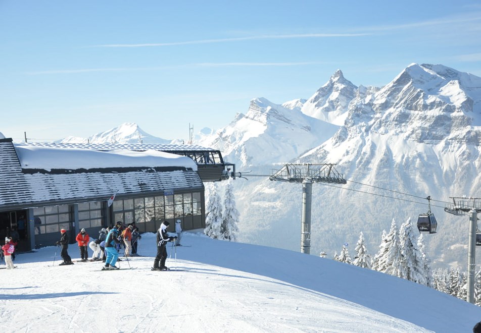 Les Carroz Ski Resort - Kedeuse gondola