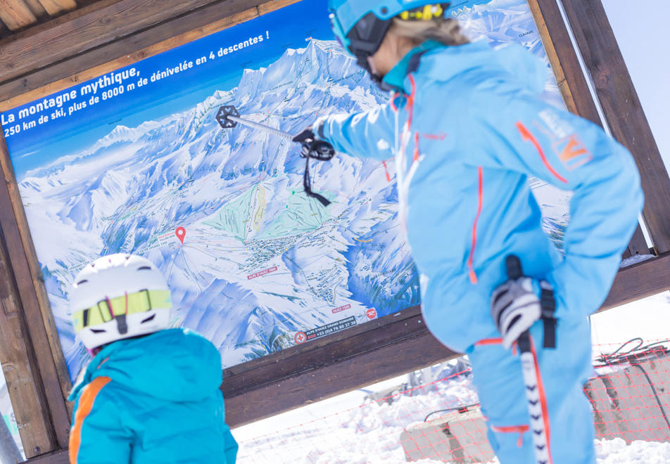 Alpe d'Huez Ski Resort (©Laurent-Salino)