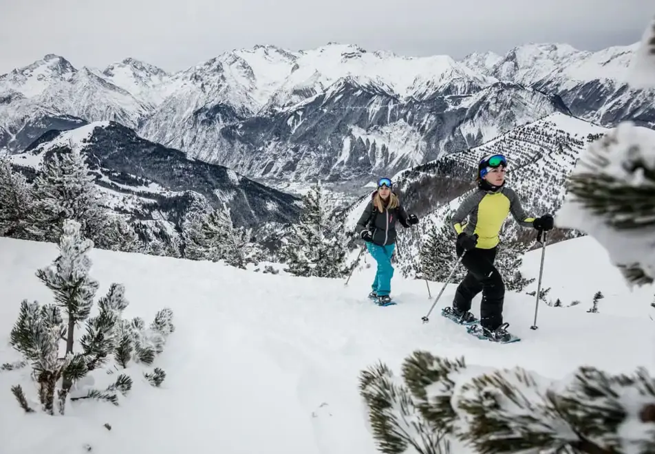 Alpe d'Huez Ski Resort (©Cyrille-Quintard) - Snowshoeing