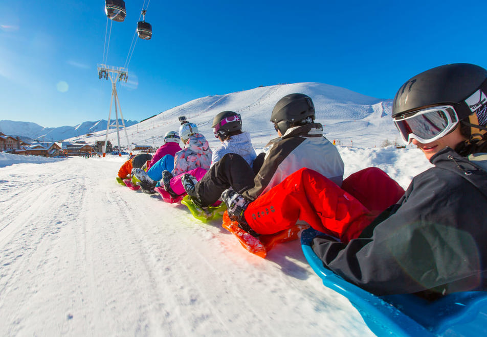 Alpe d'Huez Ski Resort (©Laurent-Salino) - Snakegliss