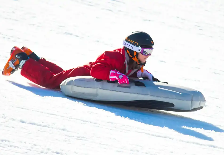 Oz 3300 Ski Resort - Snowtubing