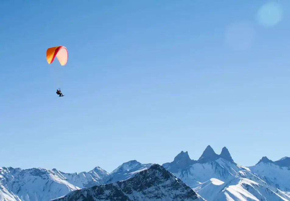 La Toussuire Ski Resort (©clic-clac photo) - Paragliding