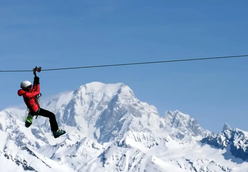 La Plagne Ski Resort - Supertyro zipline (©P-Royer)