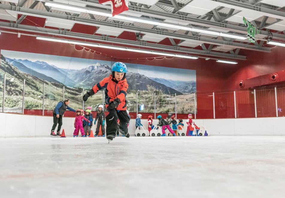 La Rosiere Resort (©OTLaRosiere) - Ice rink