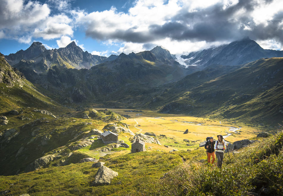  Sainte Foy Village - Walking