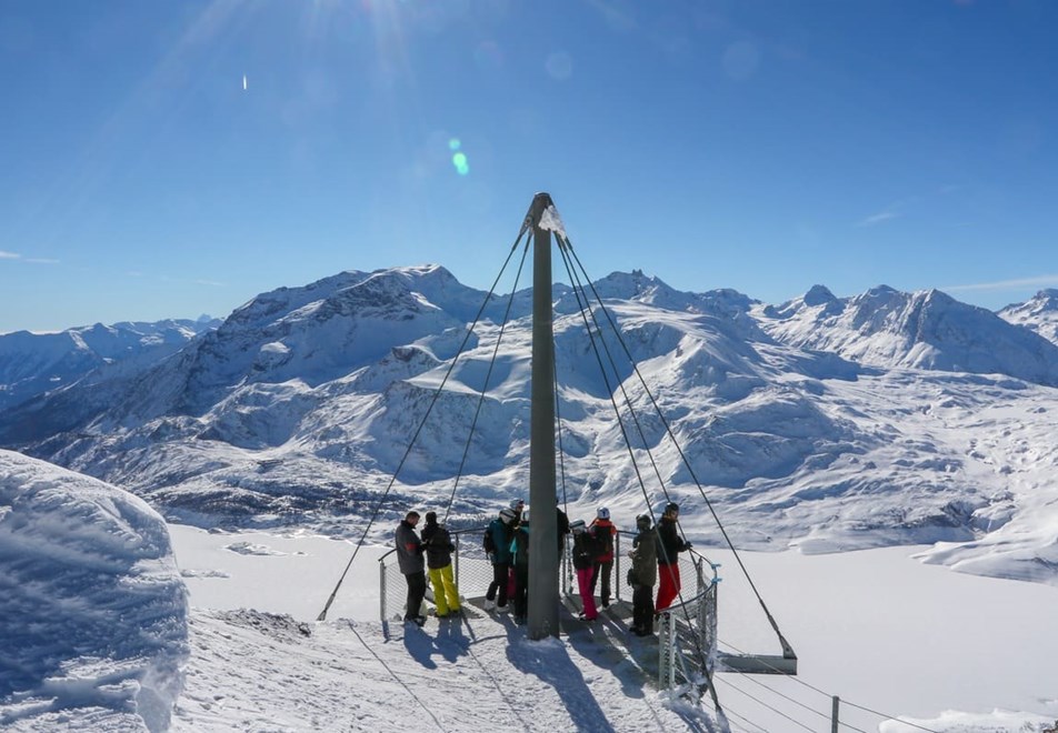 Val Cenis Ski Resort (©AliciaMagnenot) - View point at 2800m over Lac du Mont Cenis