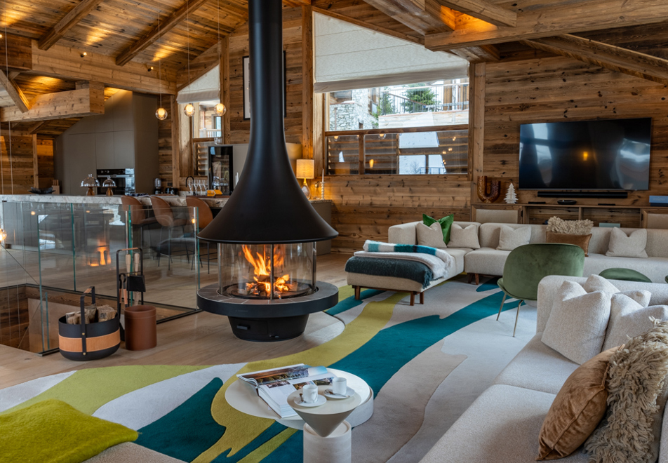 Silverstone Lodge, Val d'Isere (self catered chalet/apartment) - Number 7