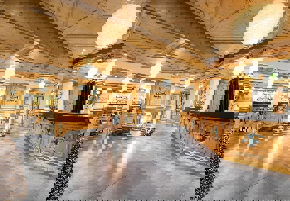 Le Petit Dru, Morzine (Hotel) - Reception