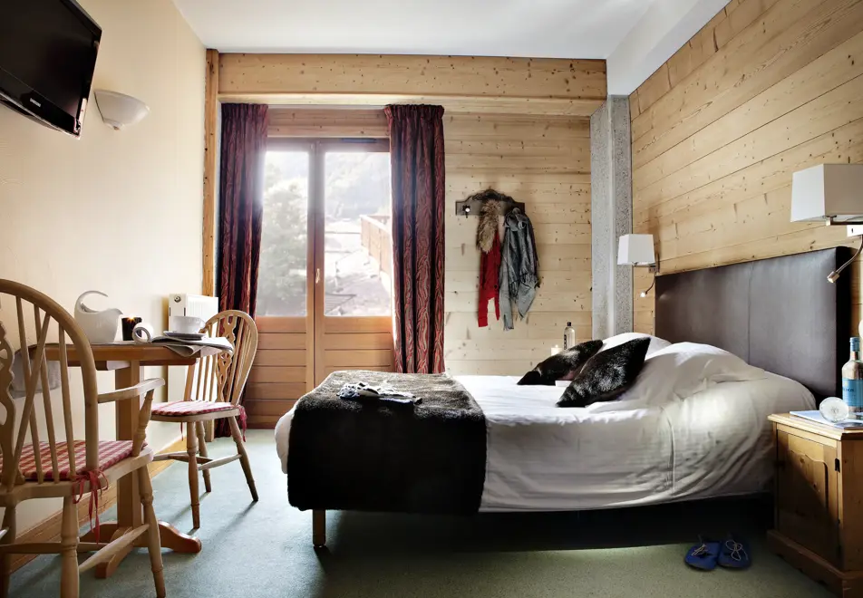 Beauregard, La Clusaz (hotel) - Typical Room