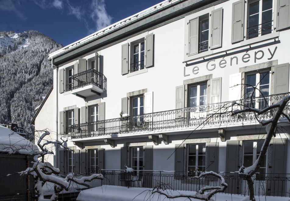 Le Genepy, Chamonix (Self Catered Apartments)