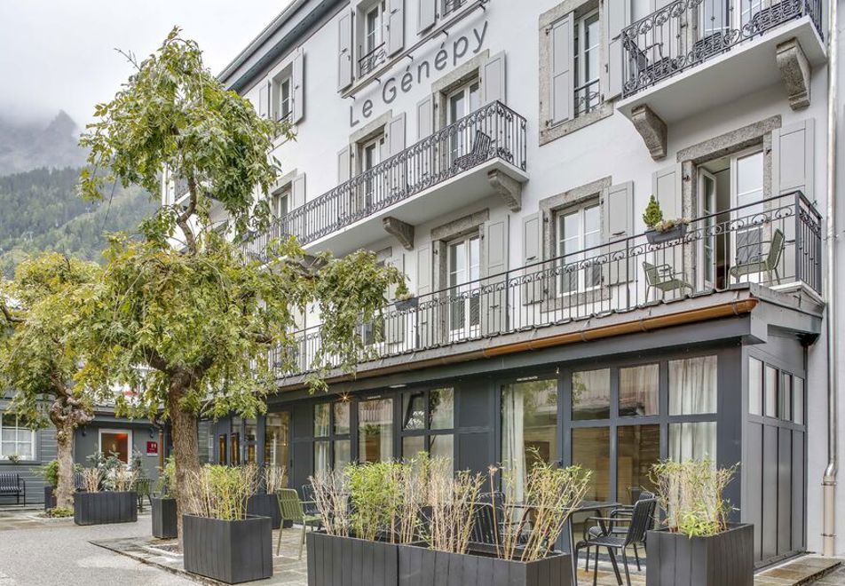 Le Genepy, Chamonix (Self Catered Apartments)